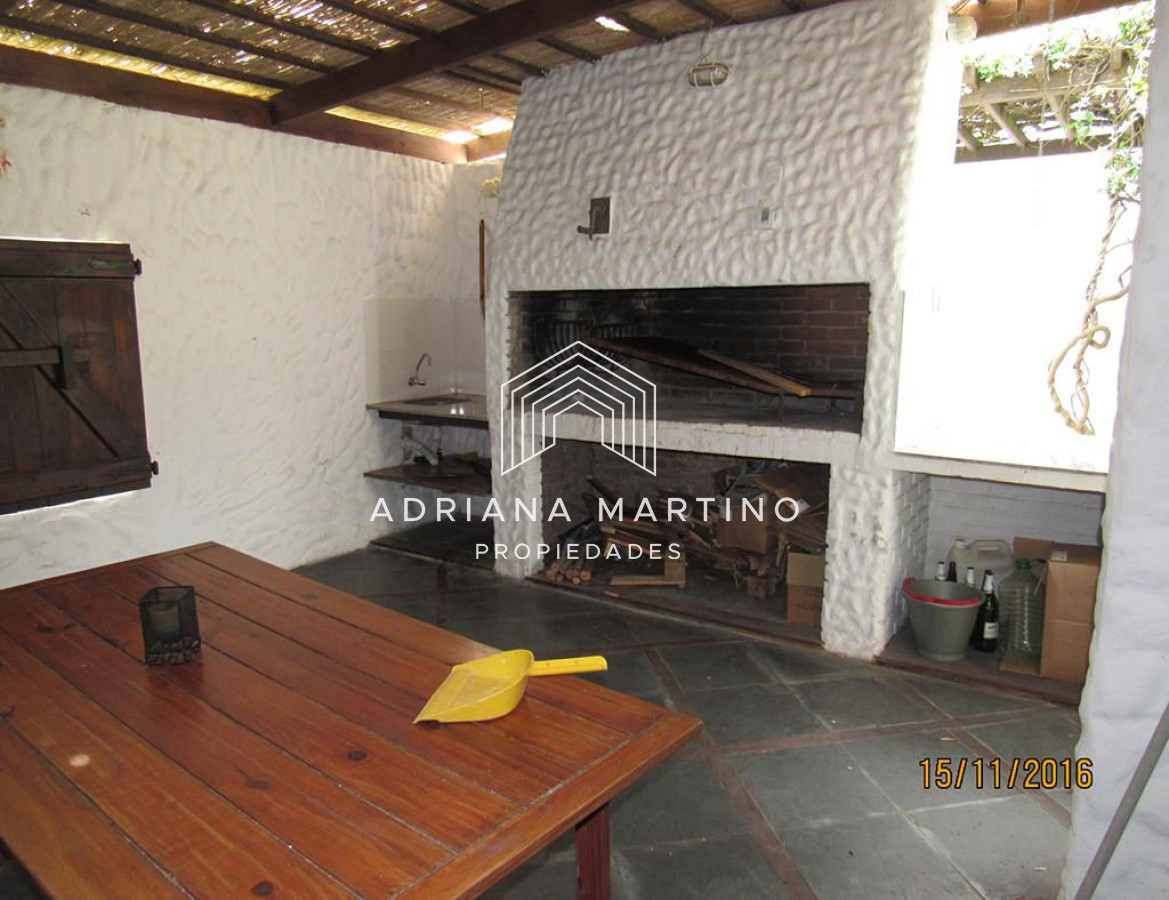 Casa ID.34091 - Casa en Rincón del Indio, a pocas cuadras del mar, con hermoso jardín y piscina