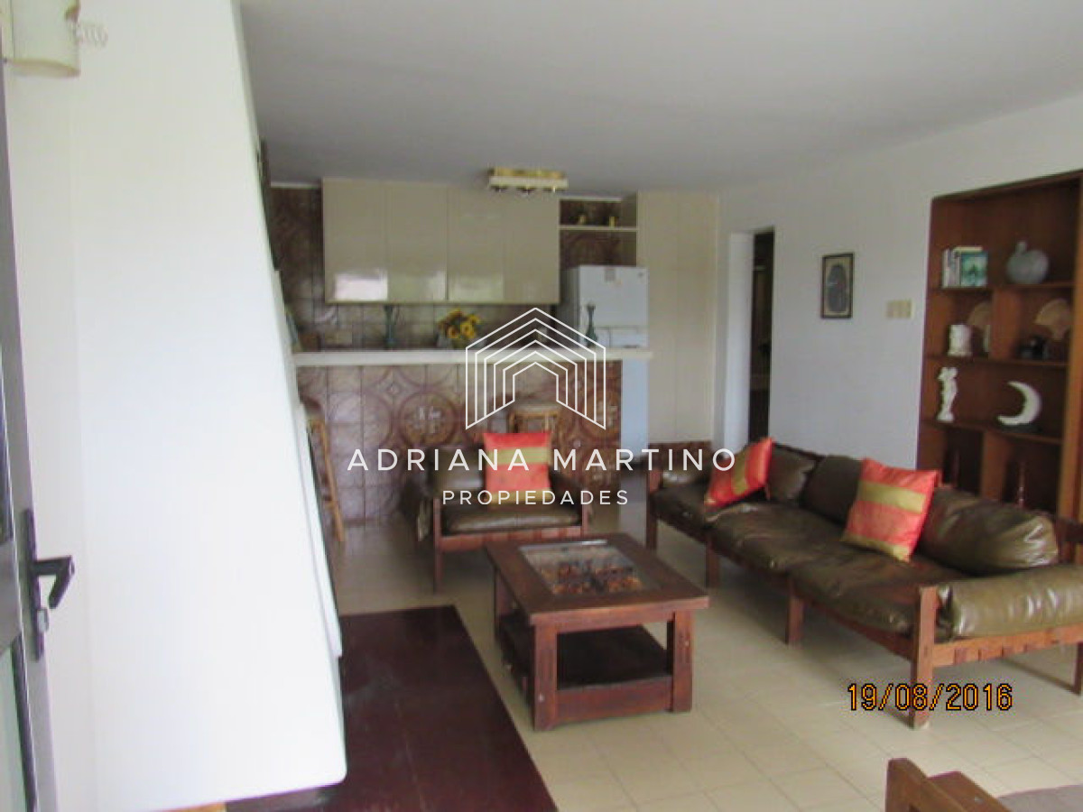 Casa ID.34091 - Casa en Rincón del Indio, a pocas cuadras del mar, con hermoso jardín y piscina