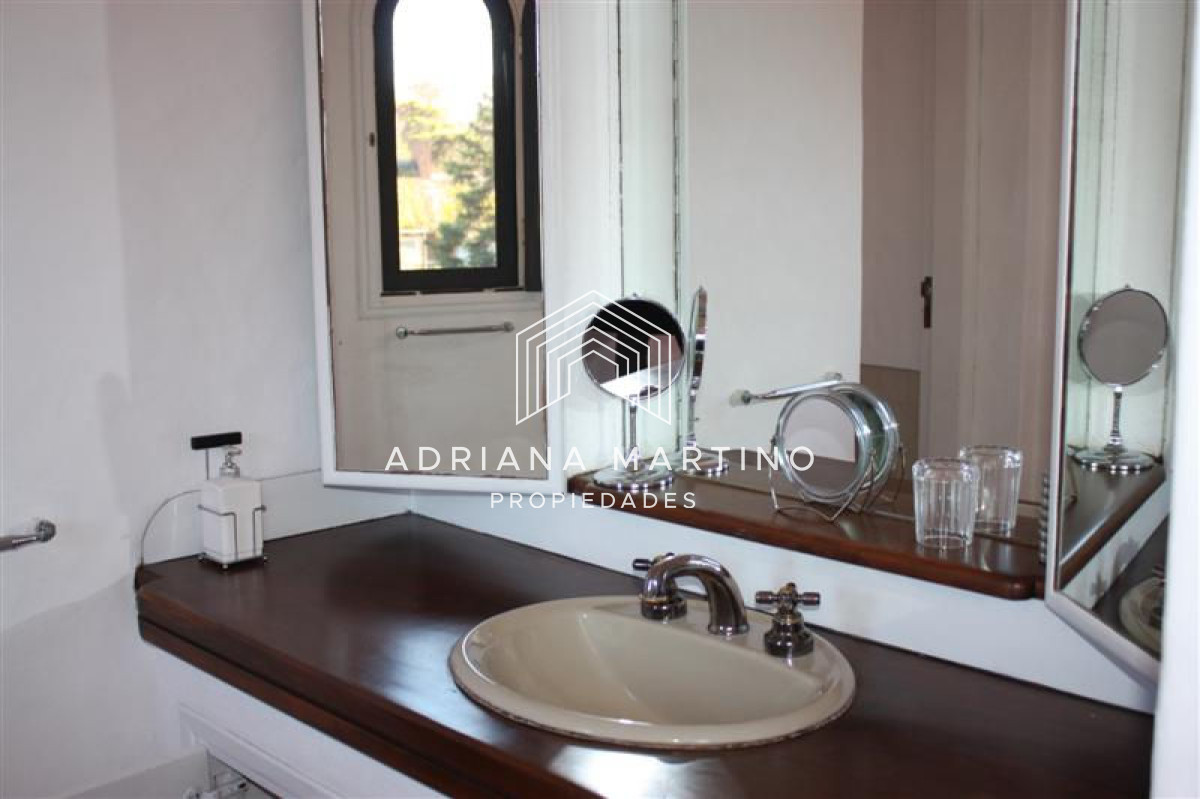 Casa ID.33940 - Excelente propiedad en venta 