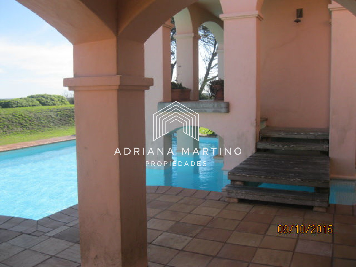 Casa ID.33940 - Excelente propiedad en venta 