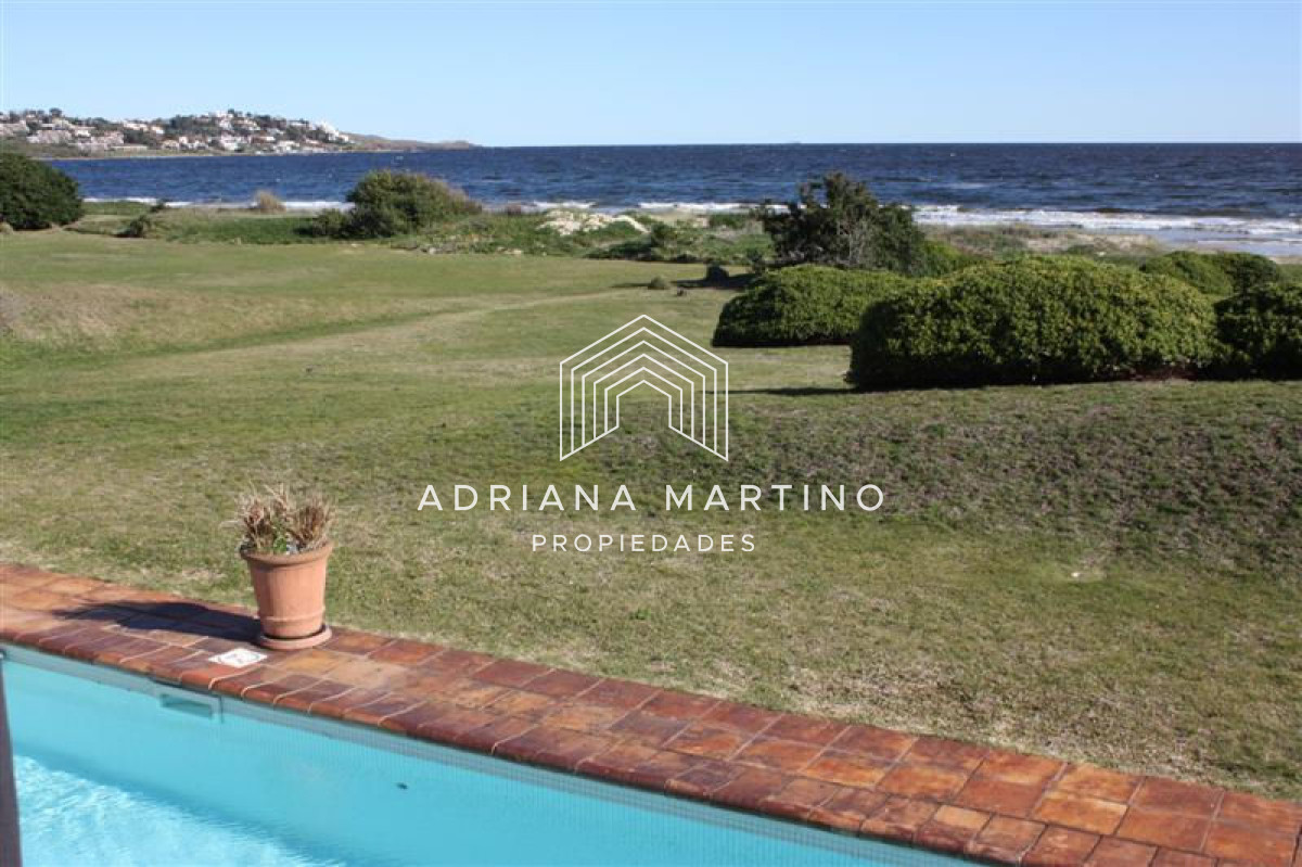 Casa ID.33940 - Excelente propiedad en venta 