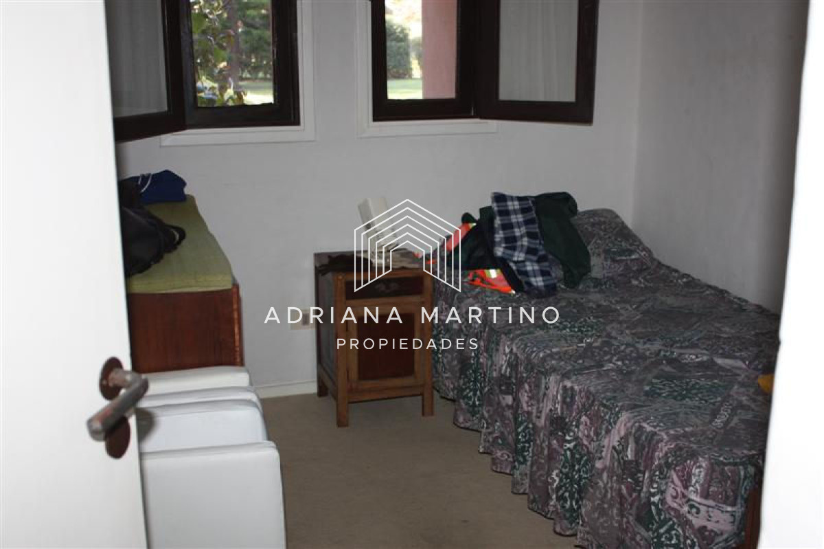 Casa ID.33940 - Excelente propiedad en venta 