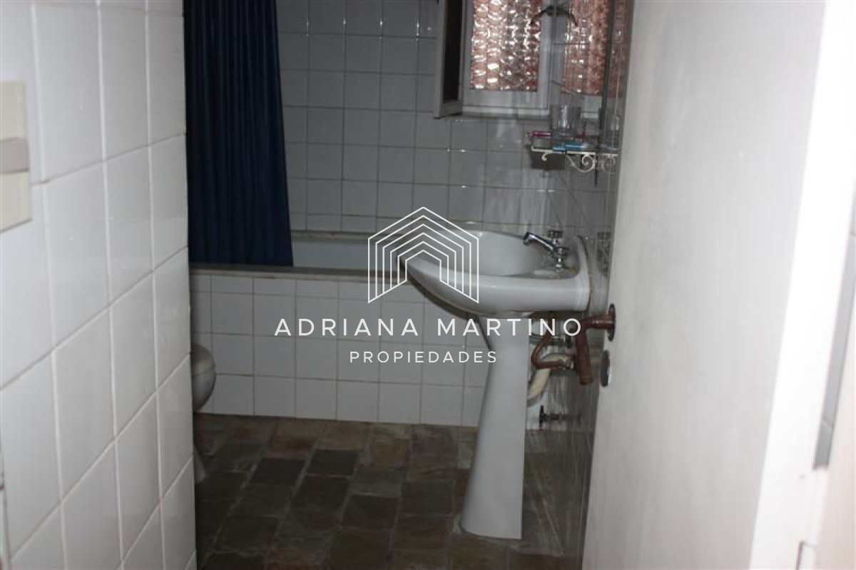 Casa ID.33940 - Excelente propiedad en venta 