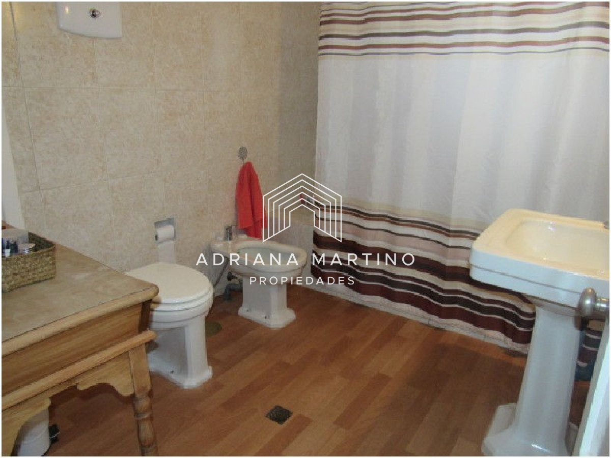 Casa ID.34005 - Gran propiedad en Peninsula!