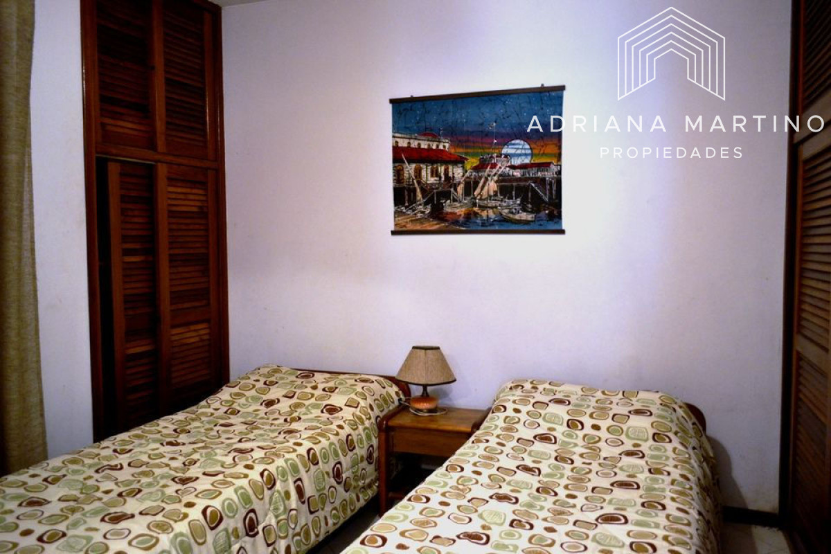 Casa ID.34201 - Casa en Rincón del Indio 6 dormitorios con terraza y barbacoa