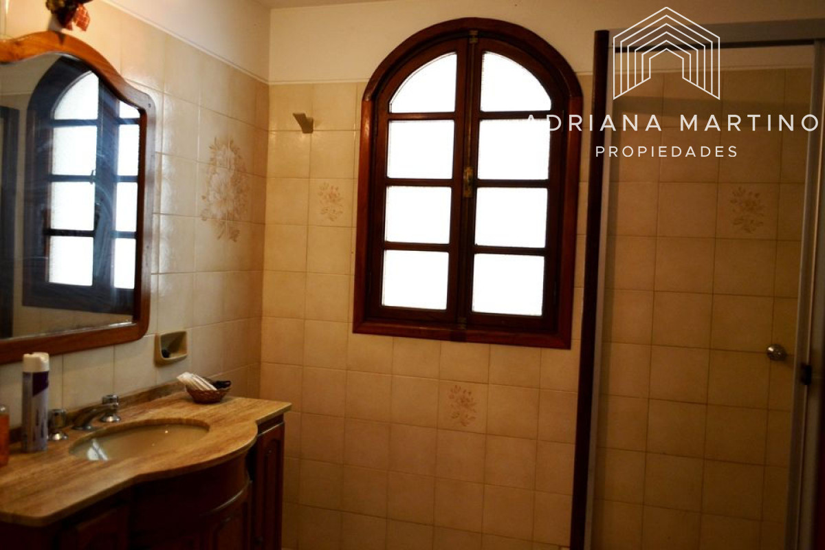 Casa ID.34201 - Casa en Rincón del Indio 6 dormitorios con terraza y barbacoa