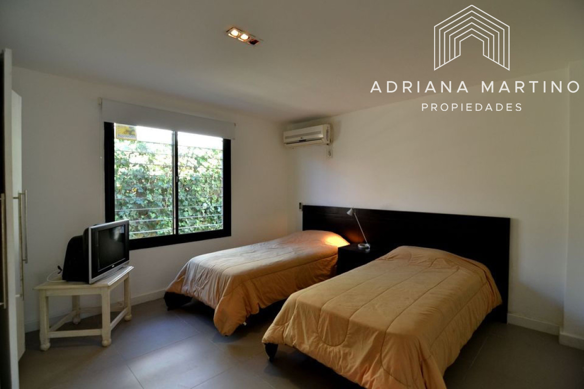Casa ID.33799 - Excelente casa en playa mansa 