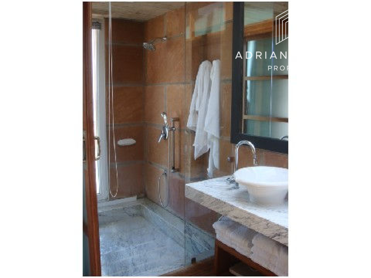 Casa ID.33921 - Exclusiva casa en alquiler temporal frente al mar – Playa Mansa, José Ignacio