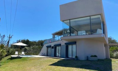 ¡Hermosa casa frente al mar!