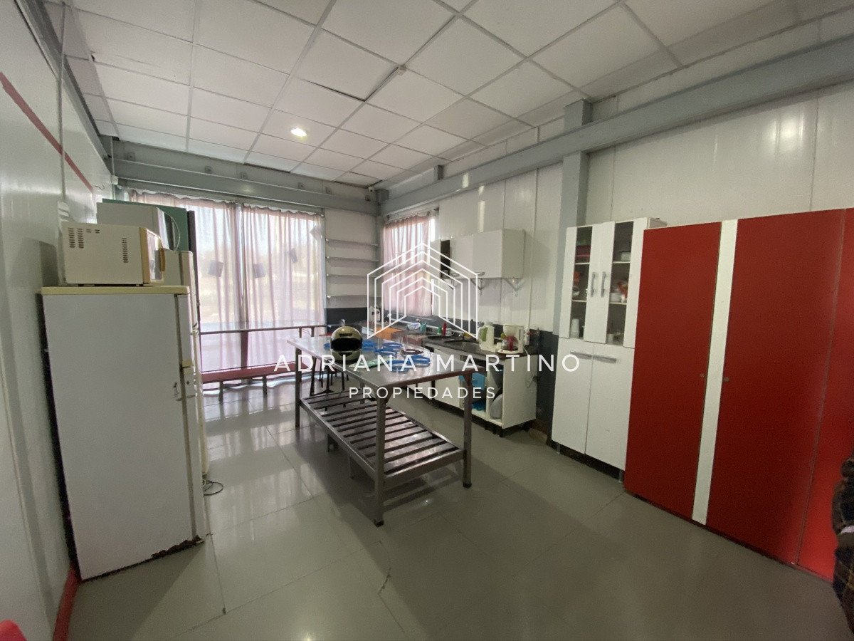 Local Comercial ID.69156 - Local en Maldonado, Maldonado