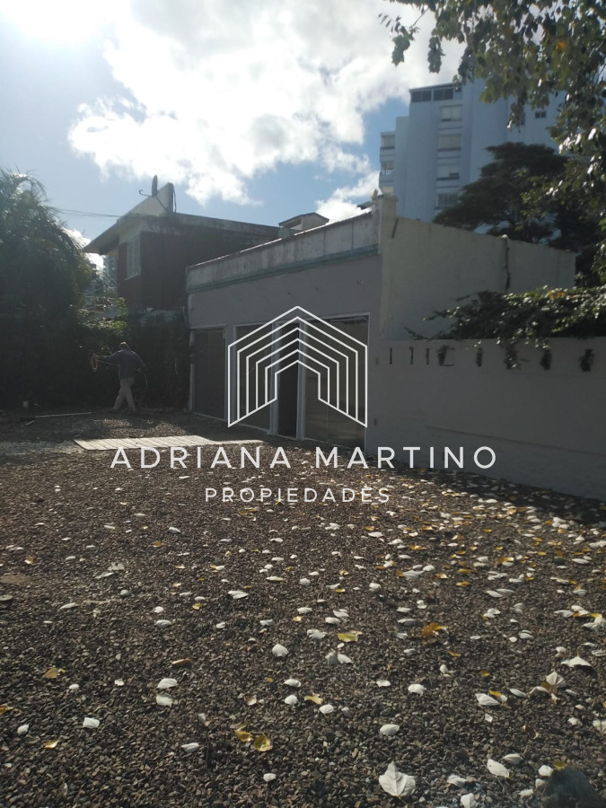 excelente local en punta del este - GoPunta - Portal Inmobiliario de Punta del Este - Maldonado
