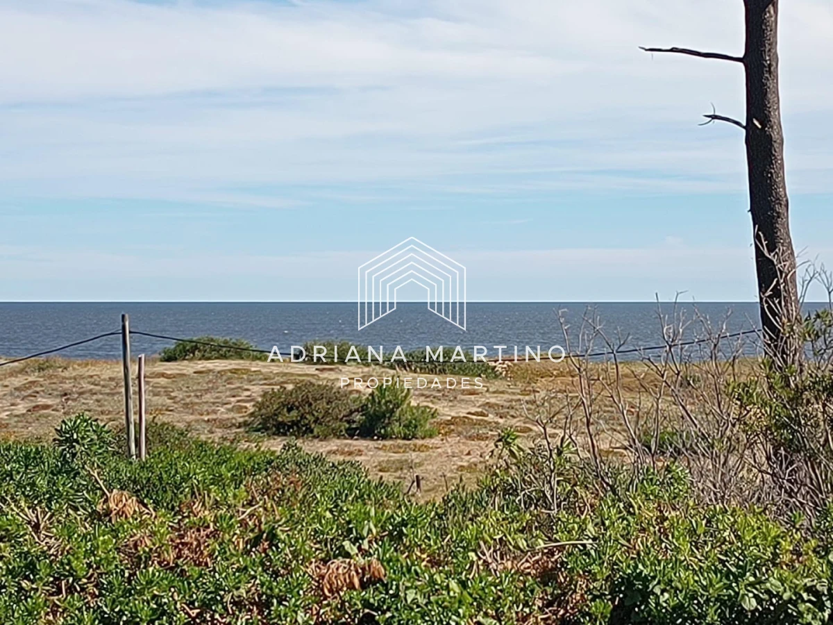Terreno ID.71159 - Terreno Único Frente al Mar – Ubicación Inmejorable