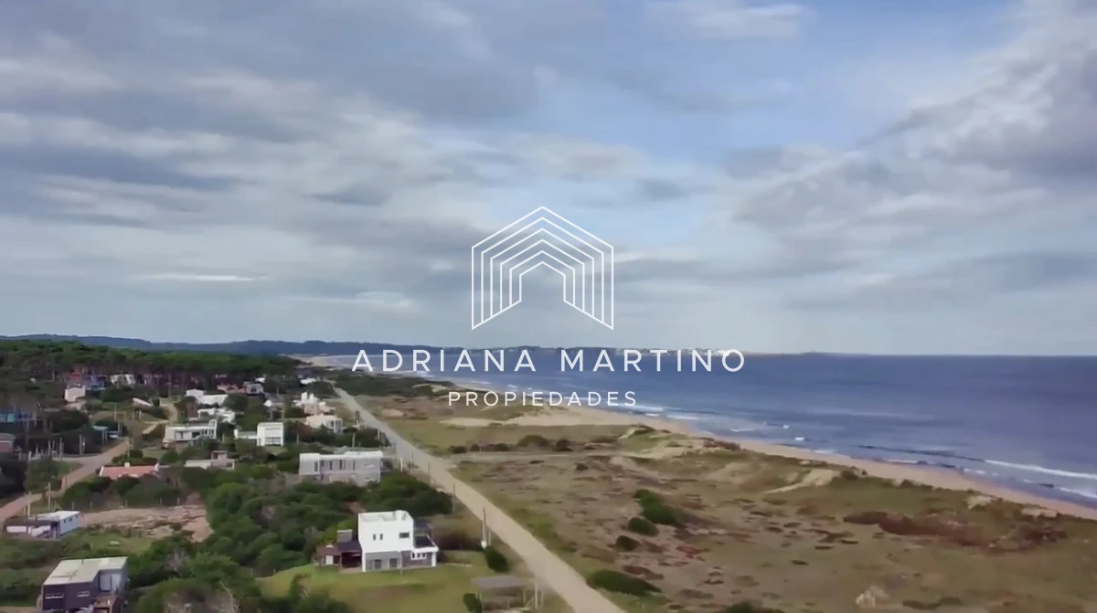 Terreno ID.71159 - Terreno Único Frente al Mar – Ubicación Inmejorable