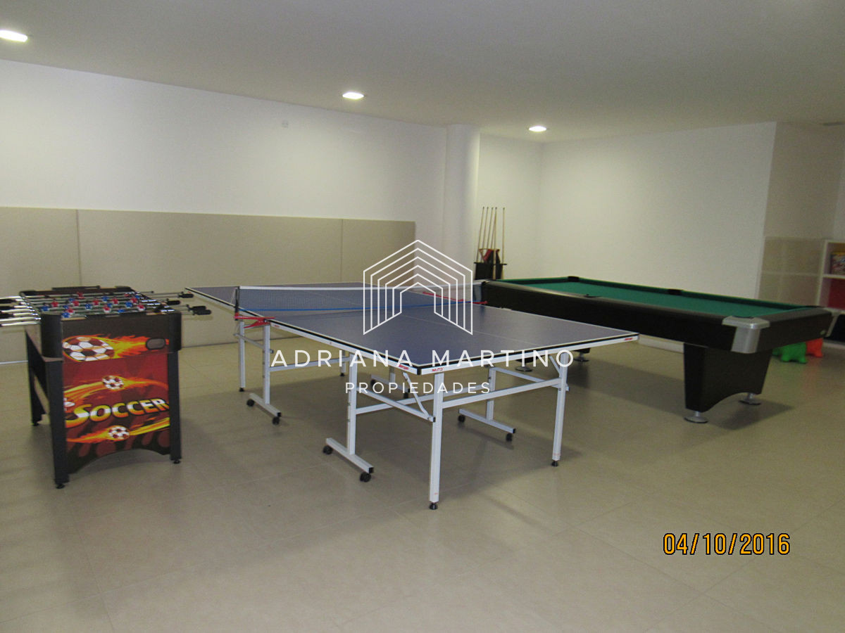 Apartamento ID.37018 - Lujoso Penthouse ubicado frente al mar en la Brava. 