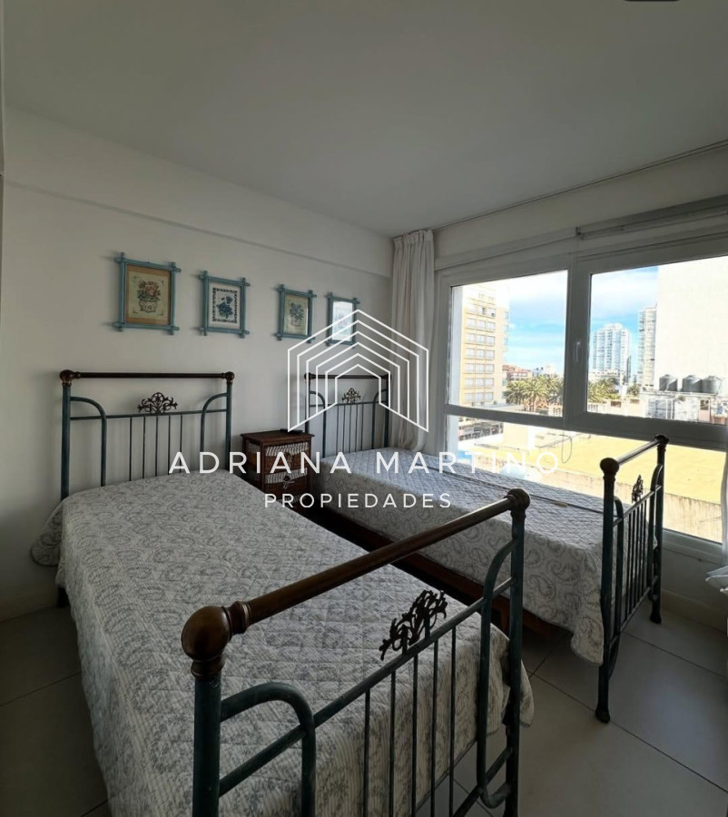 Apartamento ID.71737 - Península 2 dorm vista y servicios 