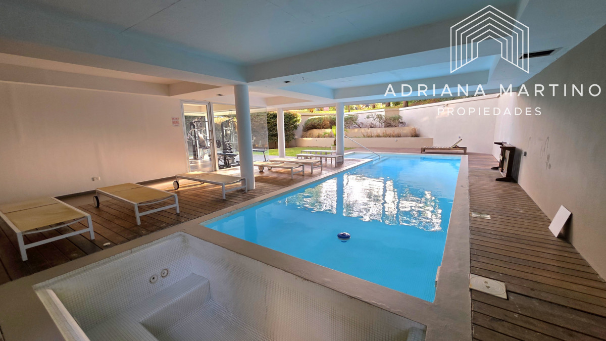 Apartamento ID.71841 - Amplio apartamento de 3 dormitorios cerca del mar.