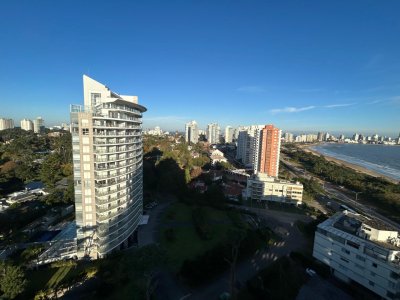Excelente apartamento en alquiler anual