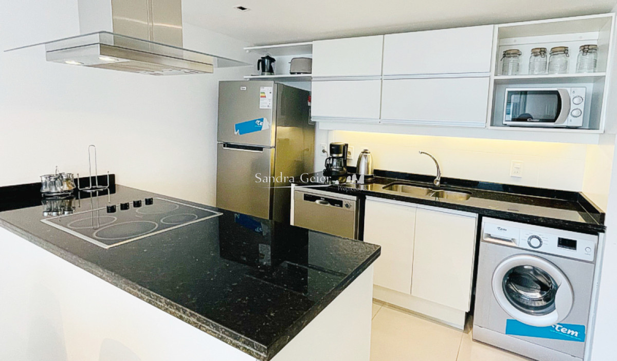 Apartamento ID.1392 - TORRE ESMERALDA VENTA Y ALQUILER, PLAYA BRAVA - PUNTA DEL ESTE