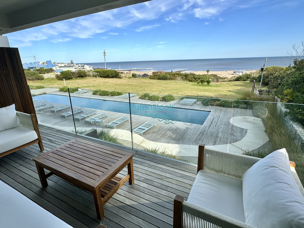DEPARTAMENTO EN ALQUILER Y VENTA. FRENTE AL MAR. MANANTIALES. ESQUINERO. MOOREA BAY I - PSK2015A