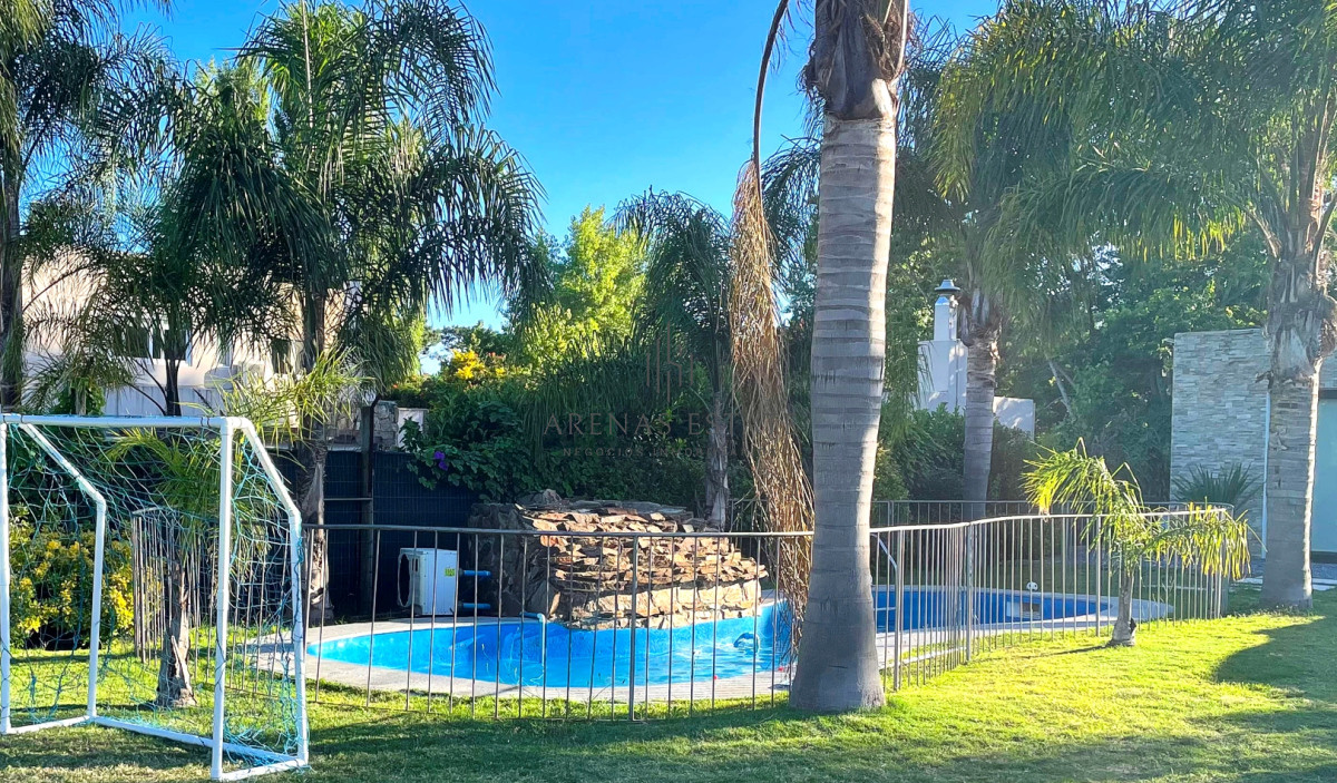Casa ID.3870 - CASA EN ALQUILER | BARRIO PRIVADO LA RESIDENCE | PUNTA DEL ESTE