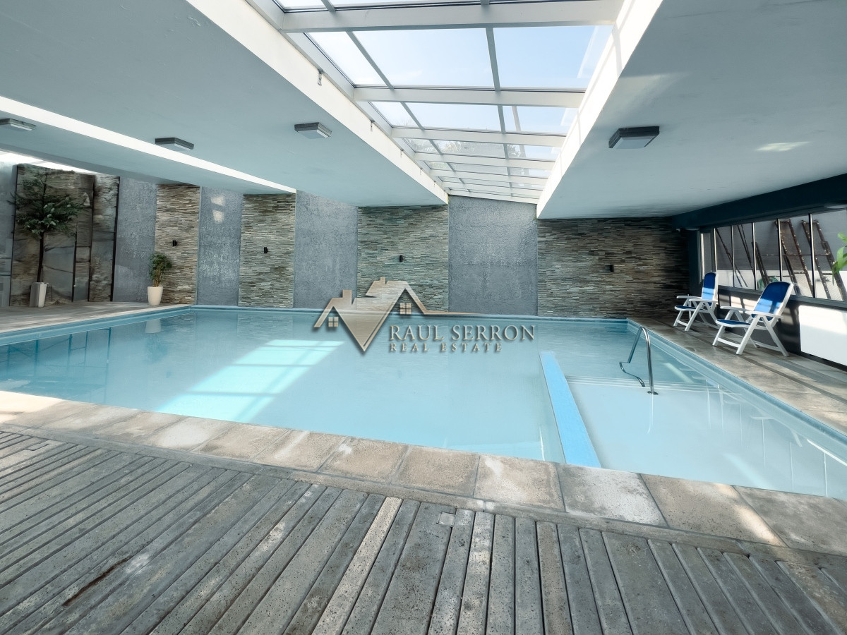 Apartamento ID.2385 - APARTAMENTO EN VENTA DE 3 DORMITORIOS EN PLAYA BRAVA-TERRAZA CON PARRILLERO 