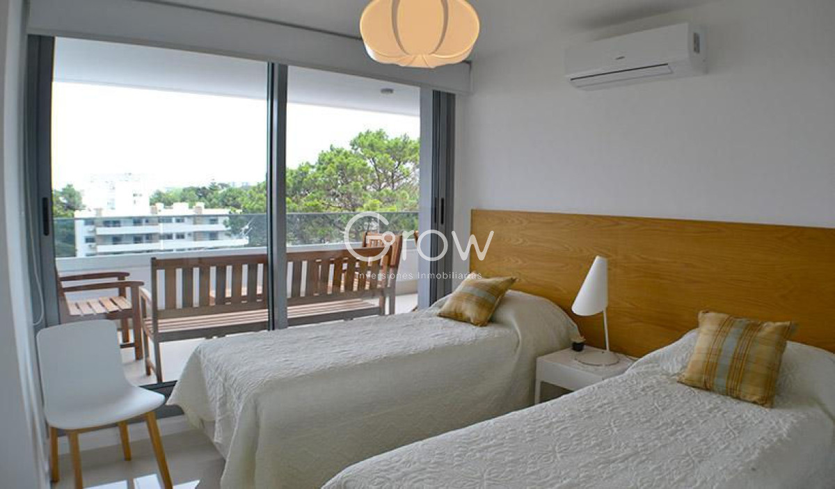 Apartamento ID.3005 - DEPARTAMENTO EN ALQUILER TORRE ESMERALDA, PLAYA BRAVA, PUNTA DEL ESTE