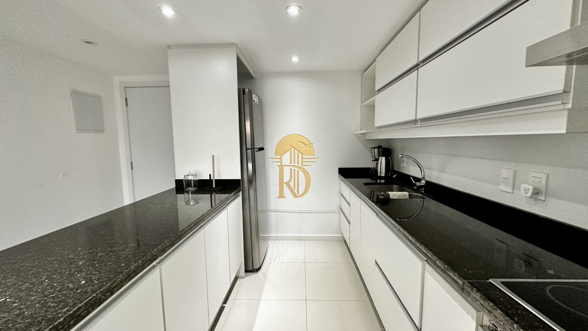 APARTAMENTO EN VENTA. 2 DORMITORIOS. PLAYA BRAVA. TORRE ESMERALDA. -id-752-5