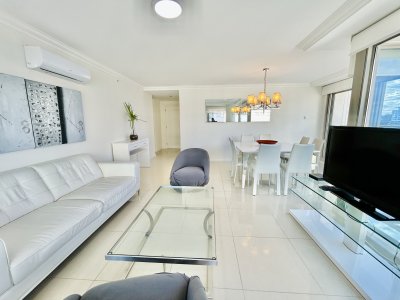 APARTAMENTO EN VENTA DE 2 DORMITORIOS EN SUITE CON VISTA AL MAR-IMPERIALE  - HHO4285A