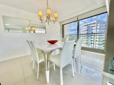 APARTAMENTO EN VENTA DE 2 DORMITORIOS EN SUITE CON VISTA AL MAR-IMPERIALE  - HHO4285A