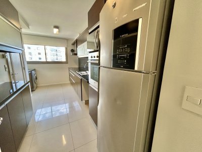 APARTAMENTO EN VENTA DE 2 DORMITORIOS EN SUITE CON VISTA AL MAR-IMPERIALE  - HHO4285A