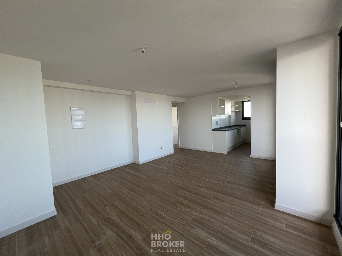 Departamento en venta a estrenar, 2 dormitorios, Torre Gauguin, Playa Brava, Punta del Este. - HHO2864A