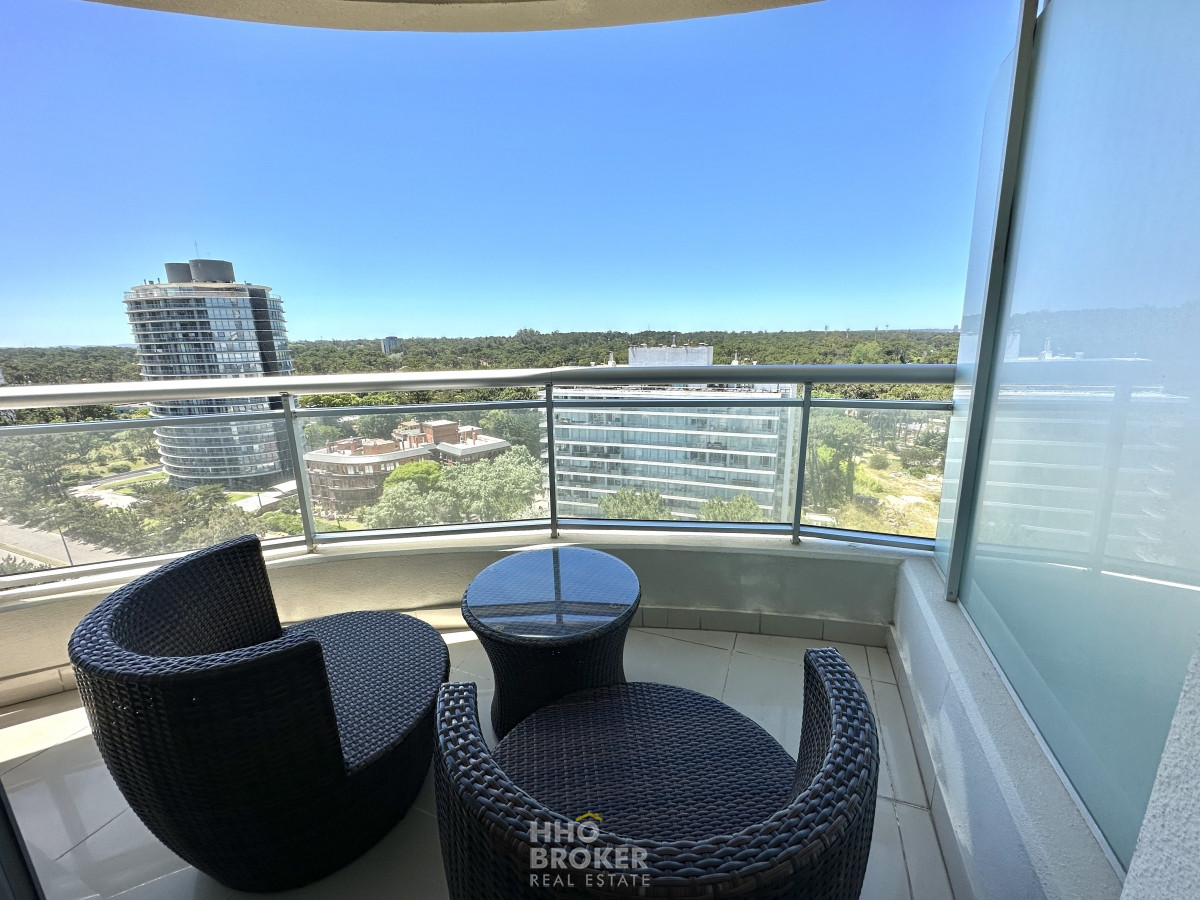 Departamento de tres dormitorio en venta, Ocean Drive. - HHO125A