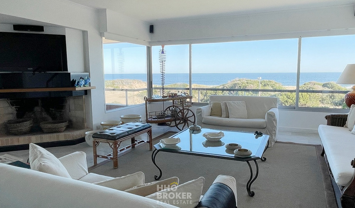 PENTHOUSE EN ALQUILER AGUAS AZULES, PLAYA BRAVA - PUNTA DEL ESTE - HHO2660A