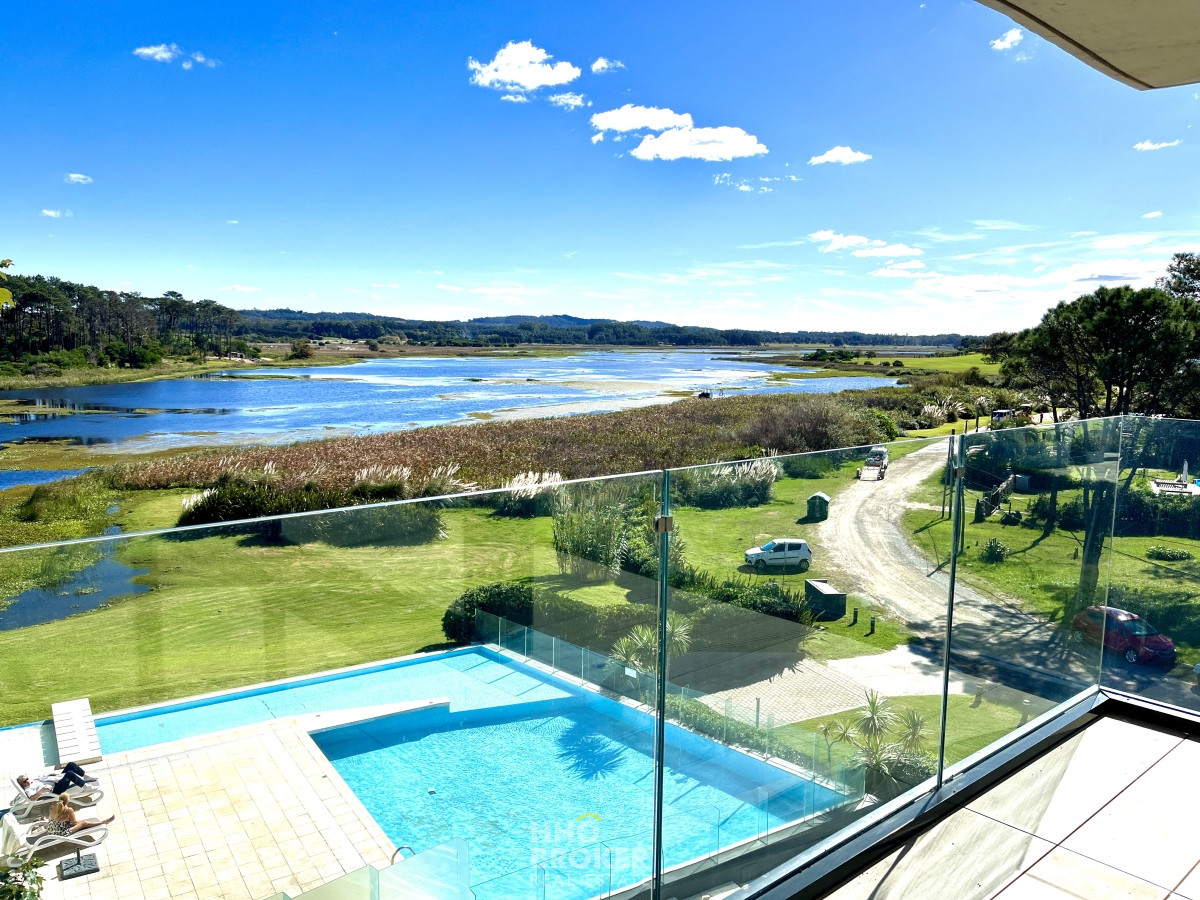 Venta Depto 2 dormitorios, Walmer Lagoon, Piedra del Chileno, Punta del Este. - HHO3629A
