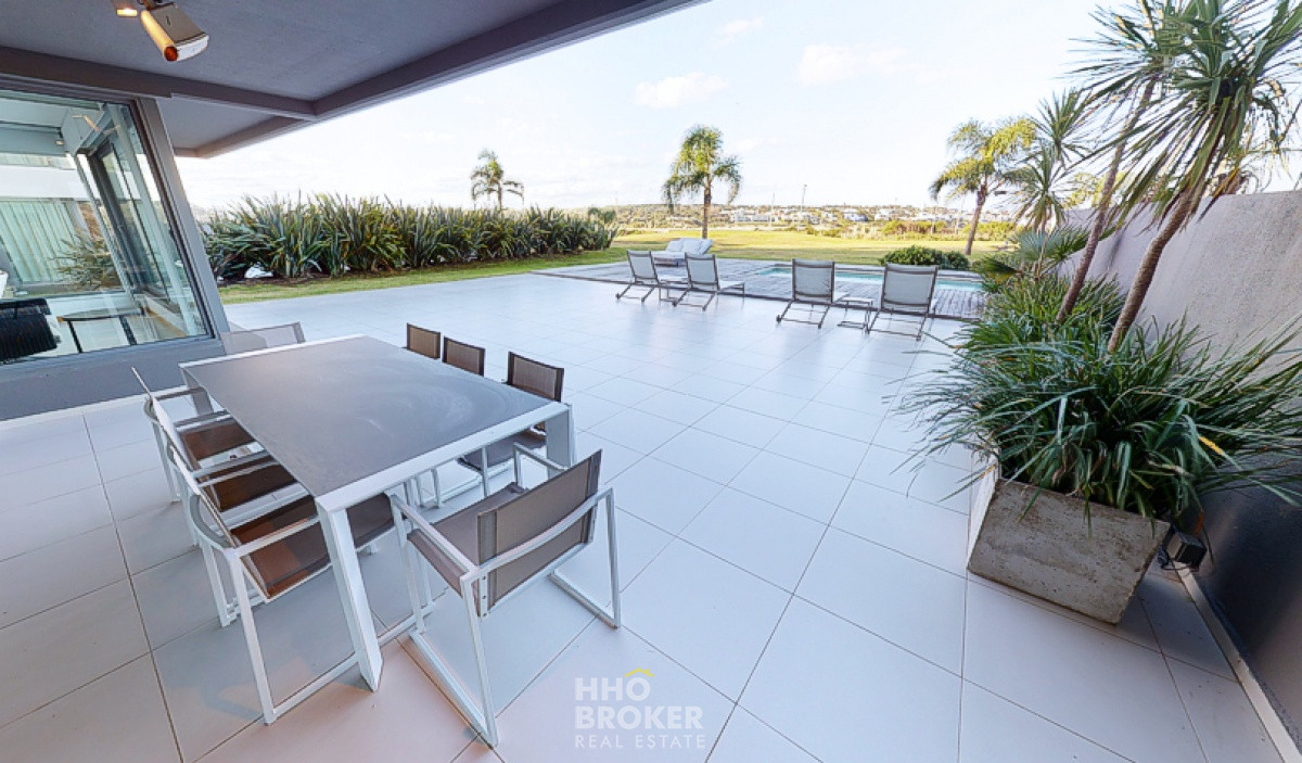 Tiburon Terrazas Barra -  Planta Baja con piscina  - HHO2283A