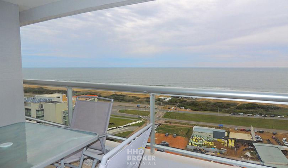 Departamento a pasos de playa Brava. LOOK Brava - HHO2014A
