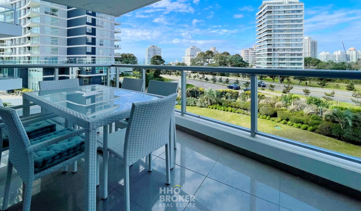 DEPARTAMENTO EN  ALQUILER TORRE ONE - PUNTA DEL ESTE - HHO3284A