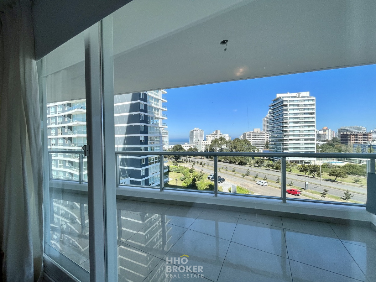 APARTAMENTO EN ALQUILER. ONE I. PUNTA DEL ESTE. - HHO2646A