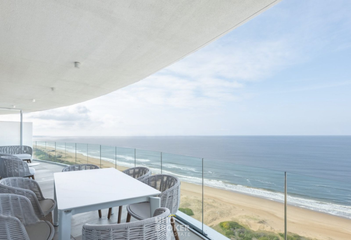 DEPARTAMENTO EN ALQUILER, 4 DORMITORIOS, TRUMP TOWER, PUNTA DEL ESTE, PLAYA BRAVA. - HHO3899A