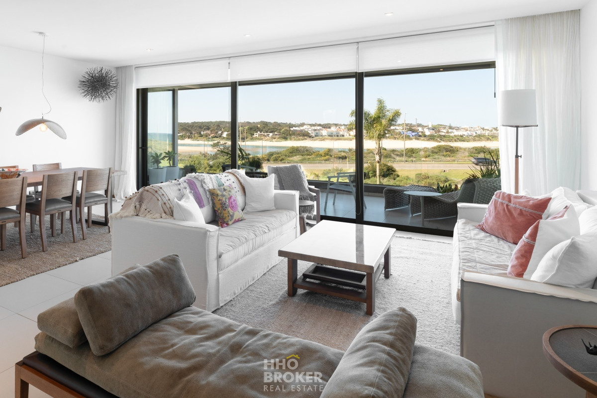 Alquiler Tiburon Terrazas Barra, Punta del Este. - HHO2302A