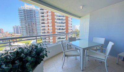 Apartamento Codigo #A PASOS DEL MAR DEPARTAMENTO EN ALQUILER THE FOREST TOWER PUNTA DEL ESTE