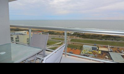 Departamento a pasos de playa Brava. LOOK Brava