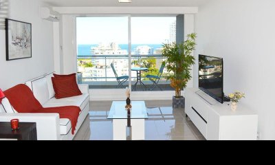 Apartamento en alquiler One Punta del Este.