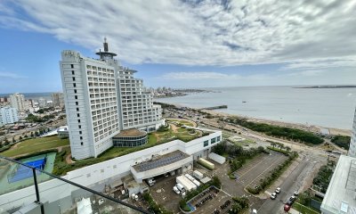 DEPARTAMENTO EN VENTA. VISTA AL MAR. PLAYA MANSA.