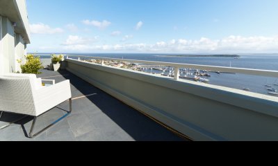 PH totalmente reciclado. Edificio El Monarca. A metros del puerto Punta del Este