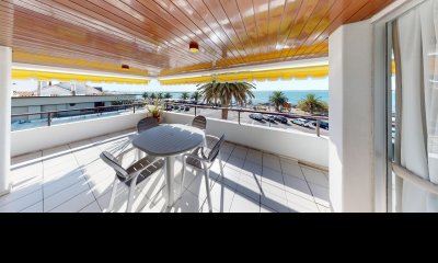 Apartamento en venta edificio Espigon frente al puerto