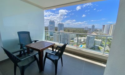 APARTAMENTO EN ALQUILER y VENTA DE 2 DORMITORIOS- PLAYA BRAVA