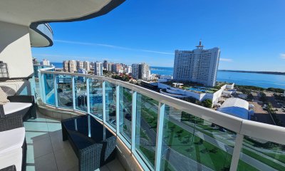 APARTAMENTO EN VENTA 2 DORMITORIOS Y MEDIO-PLAYA MANSA