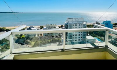 Apartamento en Venta, Edificio Fragata, Punta del Este.