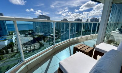 APARTAMENTO EN VENTA DE 3 DORMITORIOS Y DEP-VISTA AL MAR